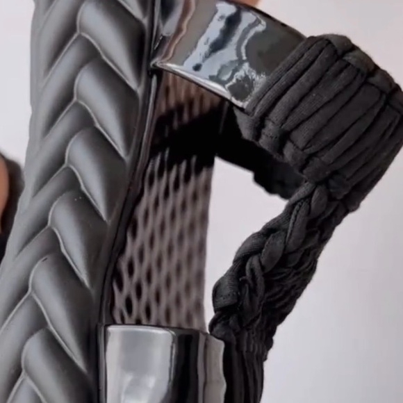 Summer Soft Sole Braided Sandals - Women's Solid Color Platform - Picture 9 of 15